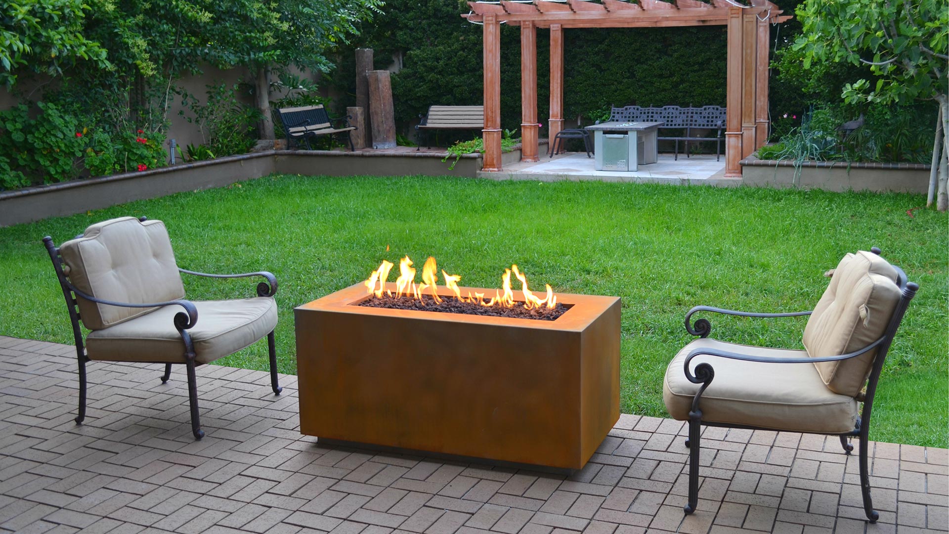 Fireplaces-Plus-Outdoor-Fire-Tables-OPT-R4824CS-NG