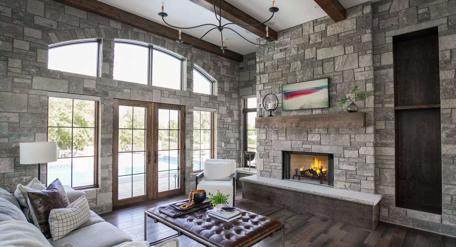 Fireplaces-Plus-Stone-Living-Room-Header